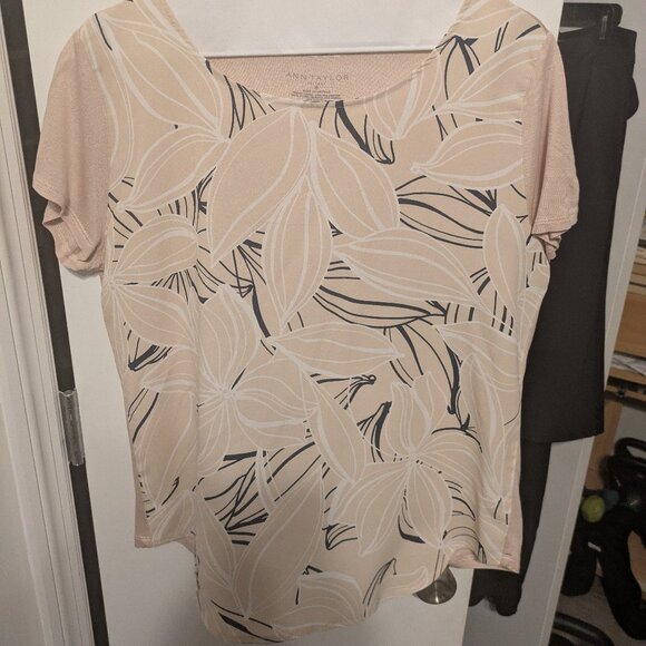 Ann Taylor floral mixed media short-sleeved T shirt - Picture 1 of 2